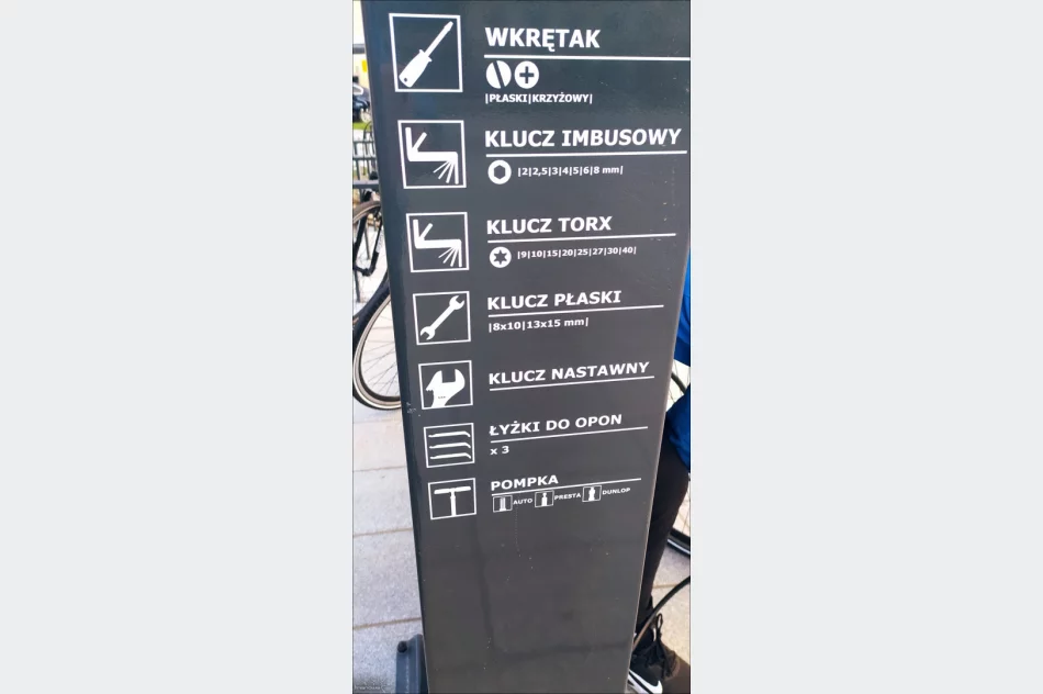 SAMOOBSŁUGOWA STACJA NAPRAWY ROWERU - zdjęcie 6