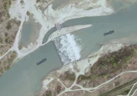 Świniarsko, wały na Dunajcu: wszyscy dużo mówią a woda robi swoje - zdjęcie główne