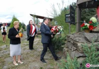 Lekcja historii i patriotyzmu przy pomniku 'na Mogile' - zdjęcie główne