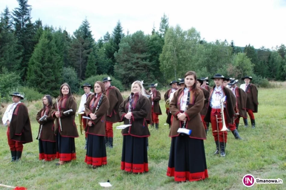Lekcja historii i patriotyzmu przy pomniku 'na Mogile' - zdjęcie 4