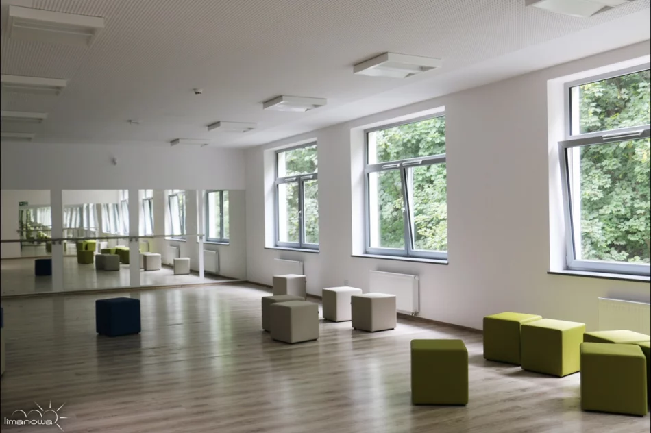 LIMANOWSKI DOM KULTURY – EFEKTOWNE ZMIANY - zdjęcie 11