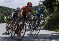 Trasa amatorskiego wyścigu kolarskiego prowadzi przez teren powiatu - zdjęcie główne