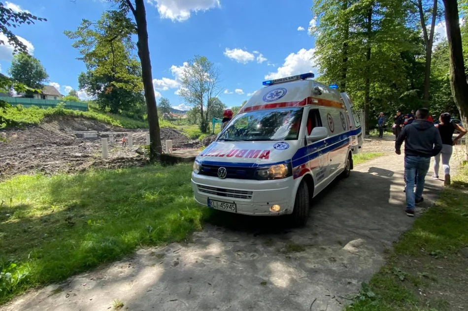 43-latek, którego wydobyto z wody, przeżył zdarzenie. Policja wyjaśnia okoliczności  - zdjęcie 7