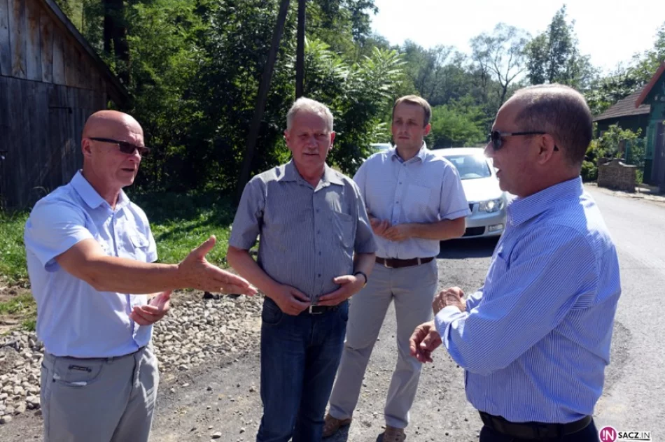 Powiat: budują się drogi za osiem milionów - zdjęcie 4