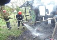 Ktoś spalił altanę przy Radzieckiej - zdjęcie główne