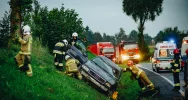 Dachowało Audi, którym podróżowały 4 osoby, w tym dzieci - zdjęcie 5
