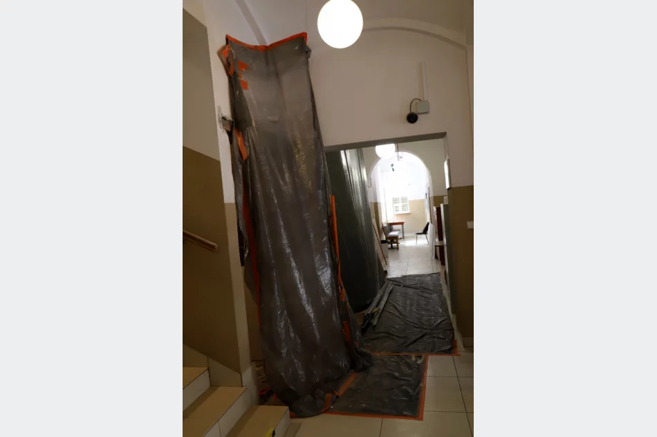 Urząd Gminy Limanowa przystosowywany do potrzeb osób niepełnosprawnych - zdjęcie 2