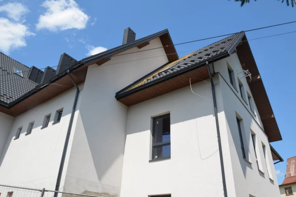 Prace przeniosły się do wnętrza obiektu - zdjęcie 2