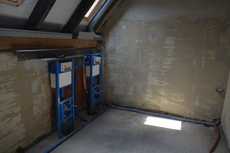 Prace przeniosły się do wnętrza obiektu - zdjęcie 3