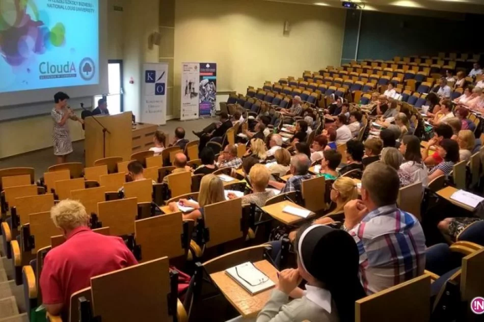 WSB-NLU zaprezentowało swoją ofertę nauczycielom - zdjęcie 2