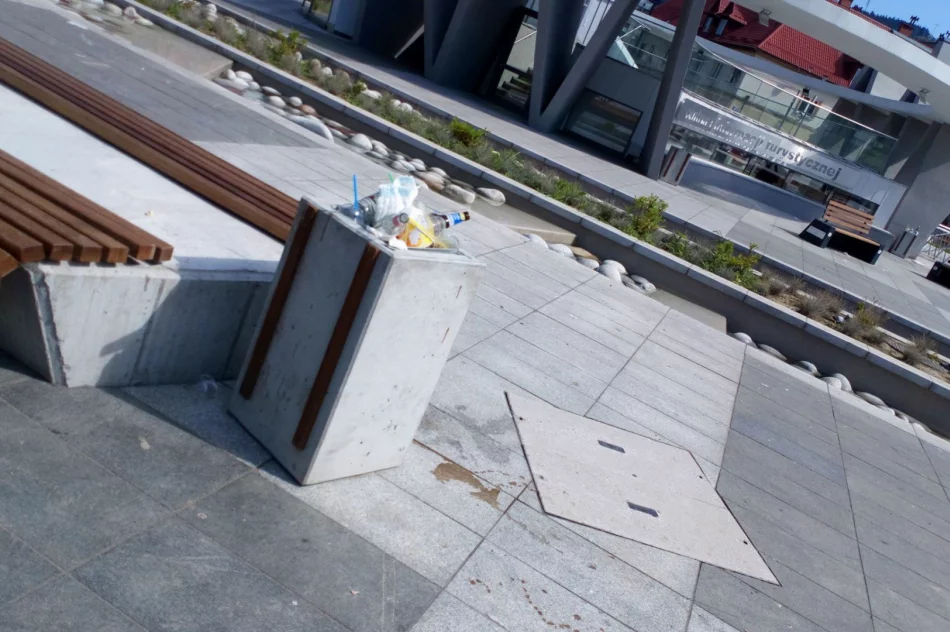 Rynek jak śmietnisko - zdjęcie 7