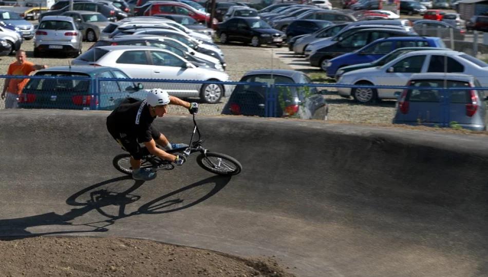 Wielokrotny mistrz Polski w BMX racing testuje pumptrack! - zdjęcie 1