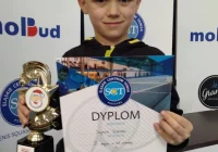 Siedmiolatek z osiągnięciami. Przeciera sportowe szlaki na ziemi limanowskiej. - zdjęcie główne