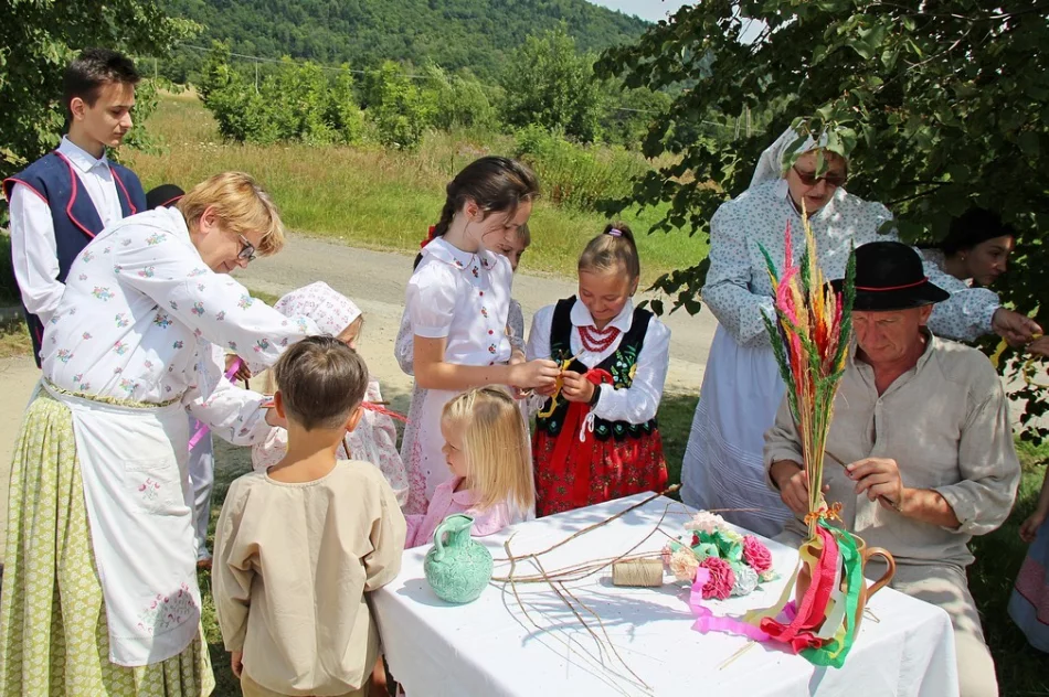 „Wszystko w twoich rękach” projekt Czerwonych Korali z Pisarzowej - zdjęcie 9