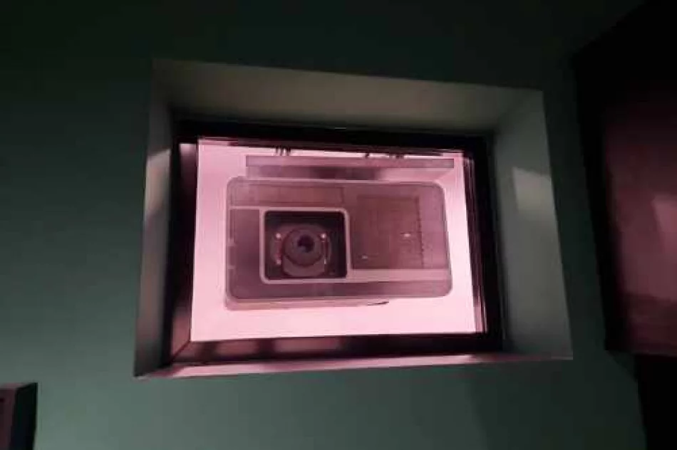 Otwarcie kina tuż, tuż - relacja z prac w kinie - zdjęcie 6