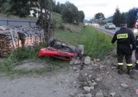 Nowa Wieś – zderzenie dwóch samochodów, jedna osoba ranna - zdjęcie główne