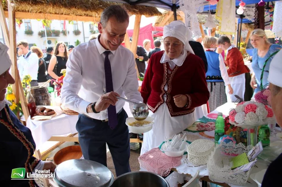 18. przegląd dorobku Kół Gospodyń Wiejskich  - zdjęcie 3