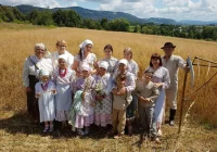 "Wokół chleba" - powrót do przeszłości z Czerwonymi Koralami z Pisarzowej - zdjęcie główne