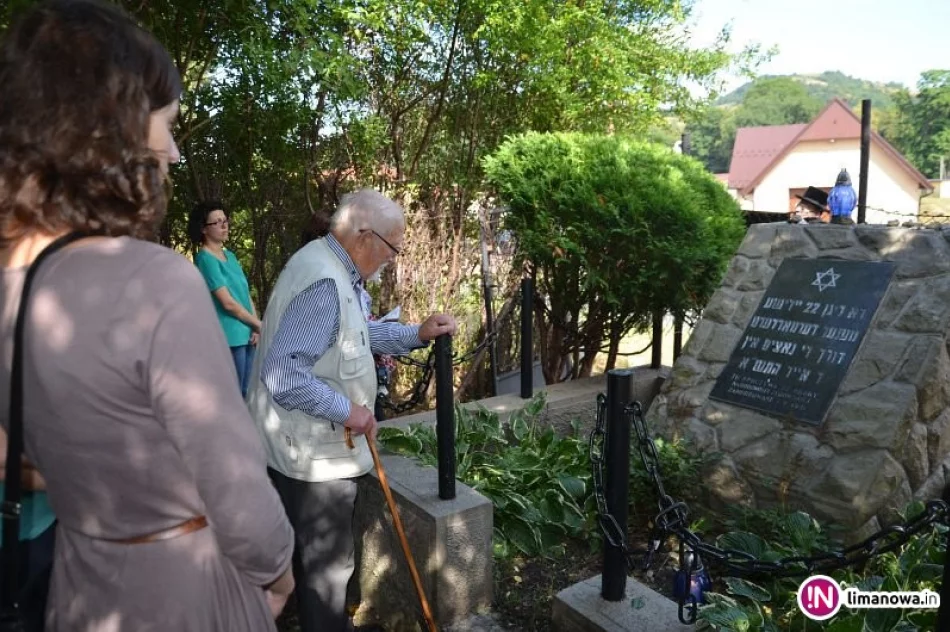 Pamiętają o rocznicy tragicznych wydarzeń - zdjęcie 4