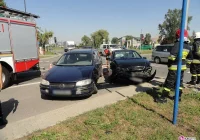 Nowy Sącz, Rondo Solidarności- zderzenie dwóch samochodów osobowych - zdjęcie główne