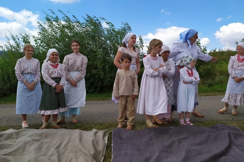 Warsztaty "Wokół chleba" i powrót do przeszłości - zdjęcie 16