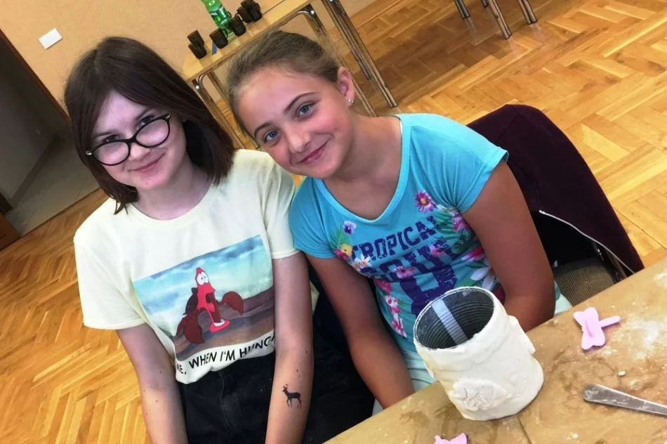 Artystyczne wakacje w świetlicach w Lipowem i Starej Wsi - zdjęcie 5