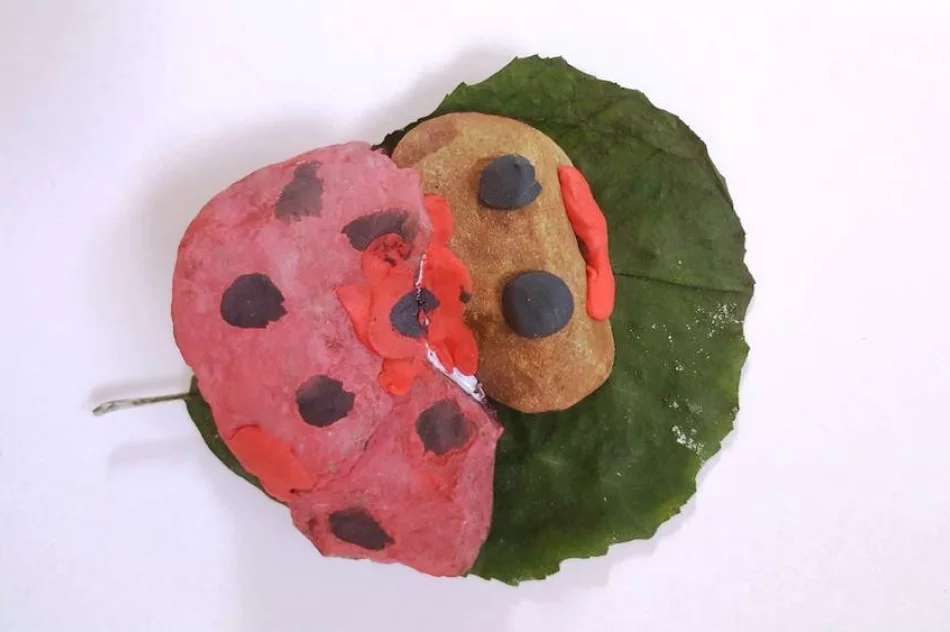 Artystyczne wakacje w świetlicach w Lipowem i Starej Wsi - zdjęcie 10