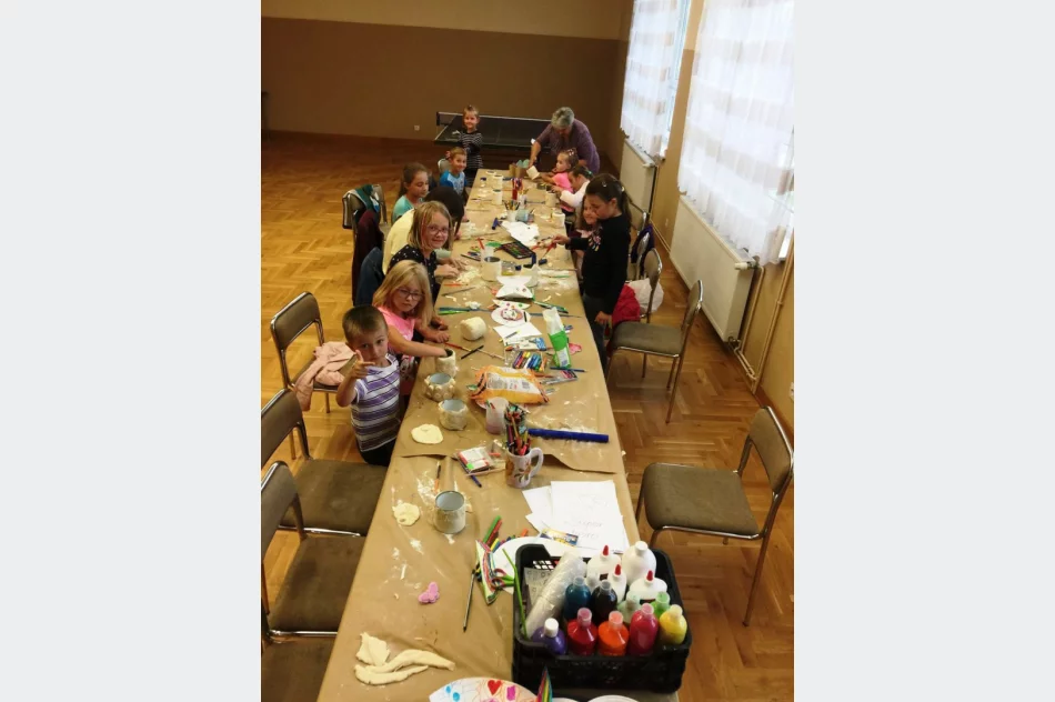 Artystyczne wakacje w świetlicach w Lipowem i Starej Wsi - zdjęcie 14