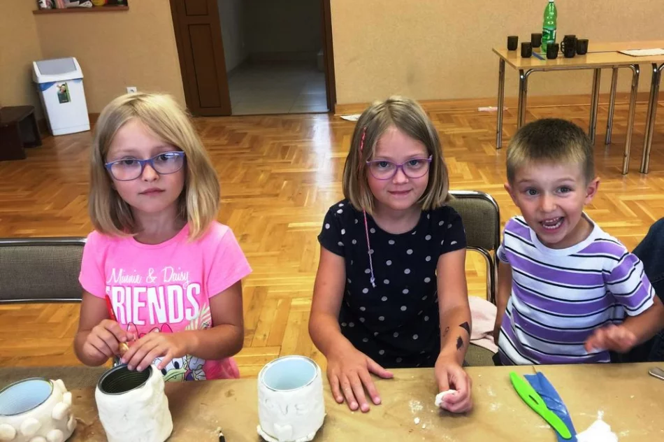 Artystyczne wakacje w świetlicach w Lipowem i Starej Wsi - zdjęcie 20