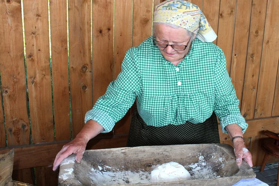 "Wokół chleba" - część druga Warsztatów Artystycznych "Czerwone Korale" - zdjęcie 18