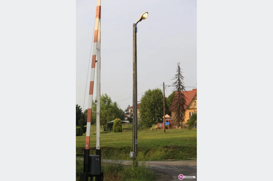 Wszyscy oszczędzają, a w Limanowej latarnie świecą całą dobę - zdjęcie 2