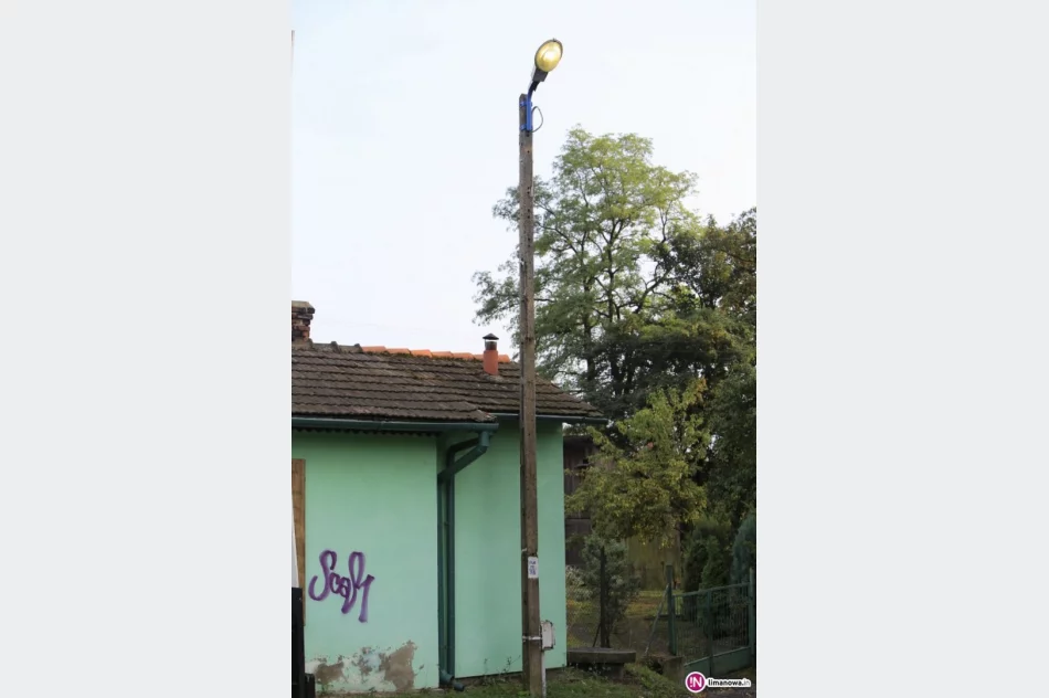 Wszyscy oszczędzają, a w Limanowej latarnie świecą całą dobę - zdjęcie 3