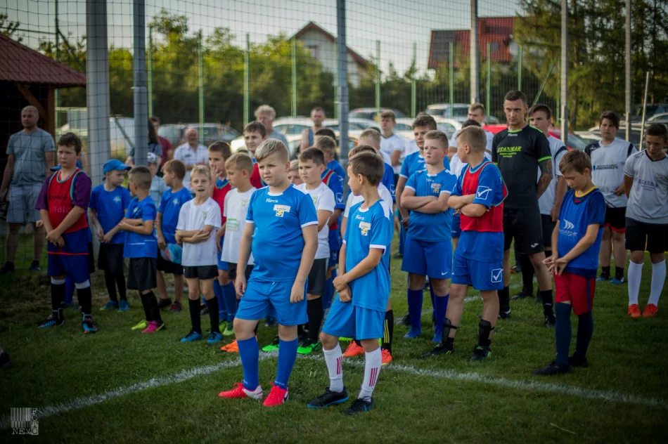 Jerzy Engel na treningu w LKS Rupniów - zdjęcie 7