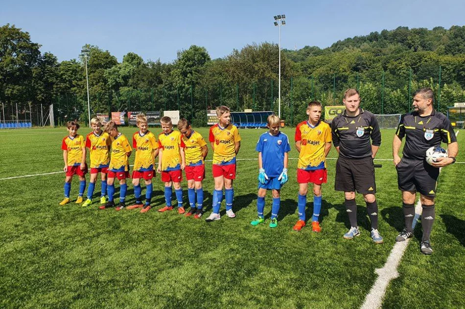 Limanovia gromi w debiucie na wojewódzkich boiskach wśród młodzików - zdjęcie 2