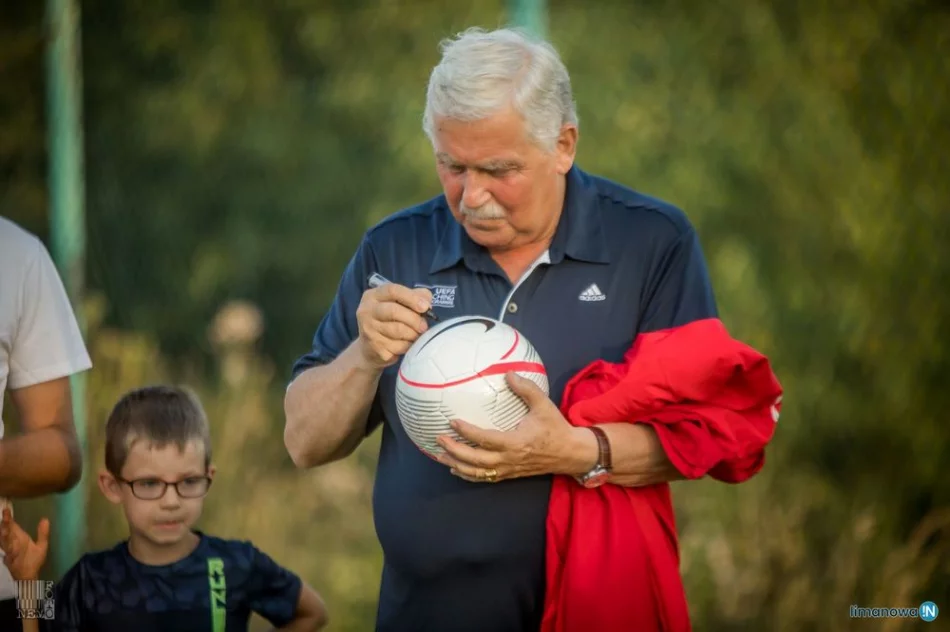 Jerzy Engel spotkał się młodymi piłkarzami LKS Płomień i LKS Rupniów - zdjęcie 10