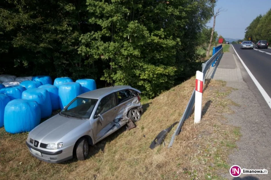 Zderzenie samochodów na DK28 - zdjęcie 2