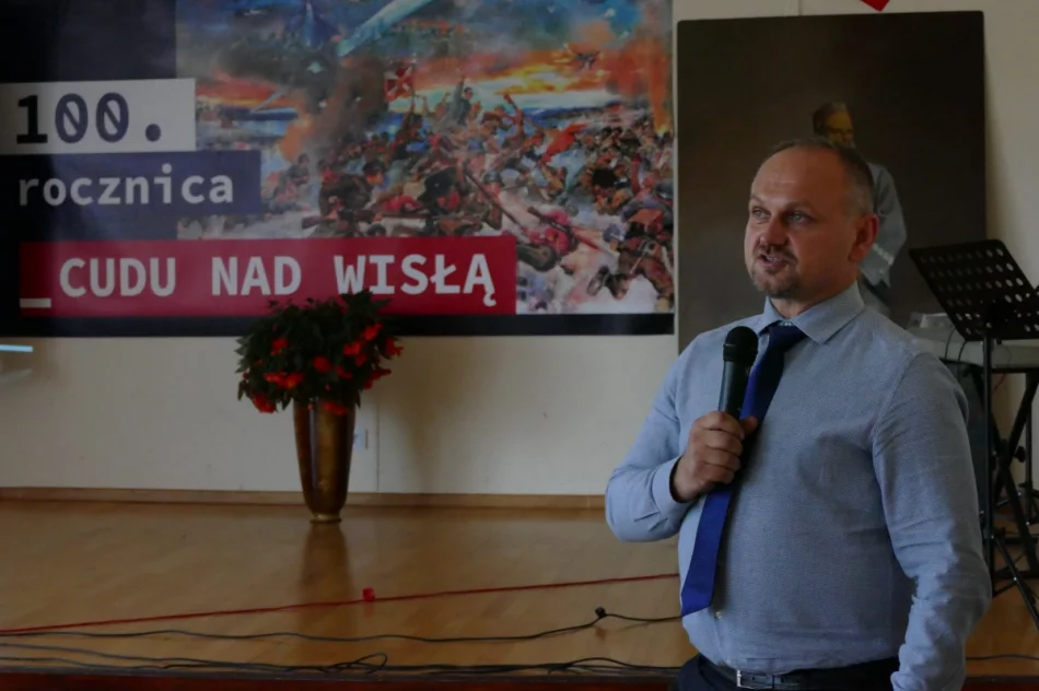 100. rocznica Cudu nad Wisłą - wykład Karola Wojtasa w bibliotece - zdjęcie 3