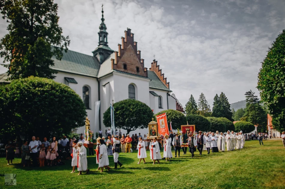 Uroczystości odpustowe ku czci Wniebowzięcia NMP w Szczyrzycu - zdjęcie 6