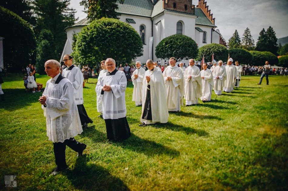 Uroczystości odpustowe ku czci Wniebowzięcia NMP w Szczyrzycu - zdjęcie 7