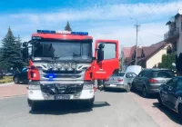 Uderzył w zaparkowane samochody - był pijany - zdjęcie główne