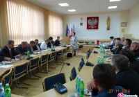 Samorząd pokazuje policji 'żółtą kartkę' i nie da pieniędzy na radiowóz - zdjęcie główne