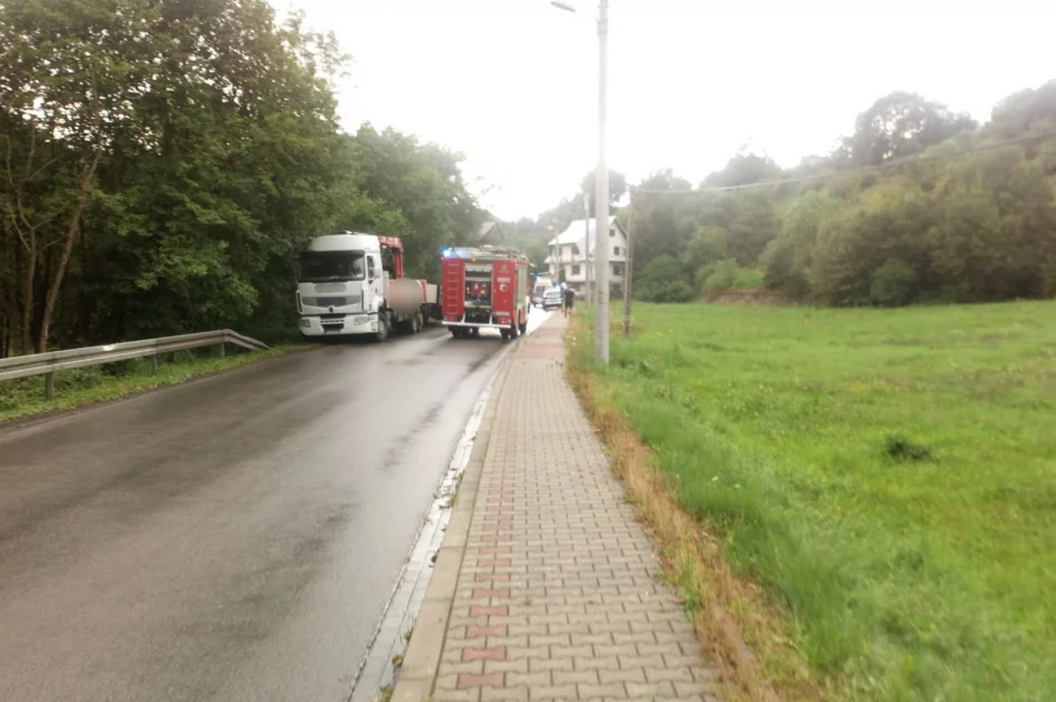 Zderzenie trzech pojazdów - zdjęcie 2