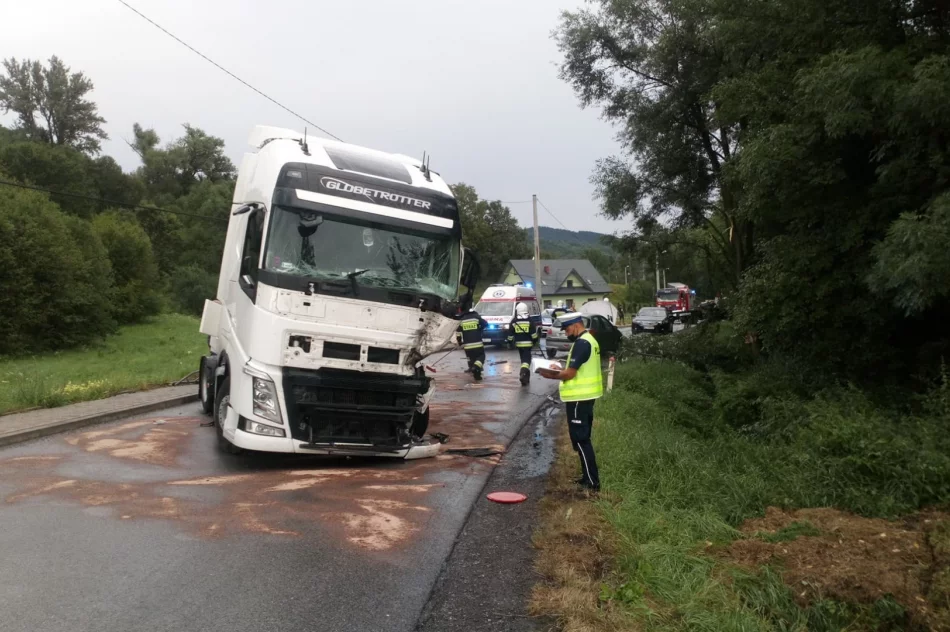 Zderzenie trzech pojazdów - zdjęcie 4