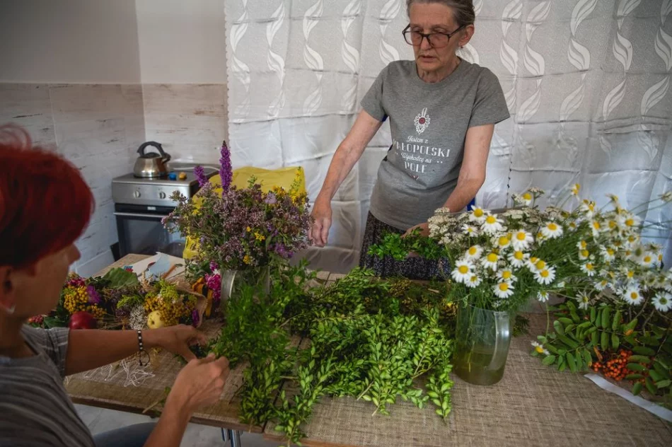 Zielarskie warsztaty w Pisarzowej w ramach Otwartej Pracowni na Szlaku Rzemiosła - zdjęcie 8