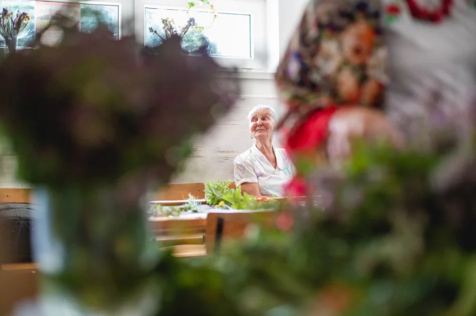 Zielarskie warsztaty w Pisarzowej w ramach Otwartej Pracowni na Szlaku Rzemiosła - zdjęcie 20