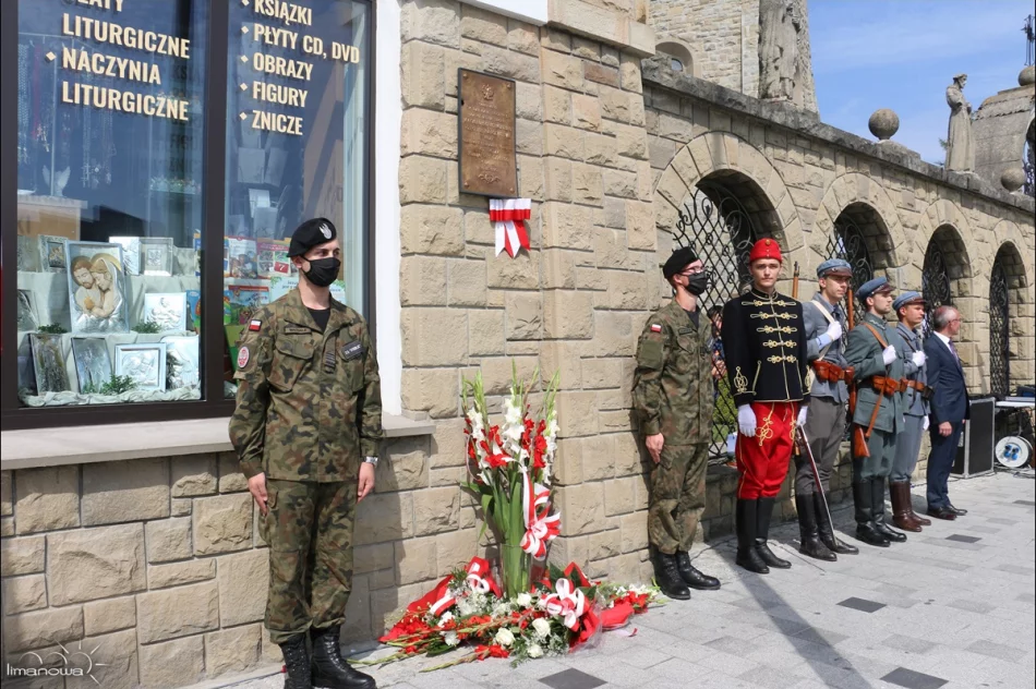 HISTORYCZNA TABLICA POWRÓCIŁA NA SWOJE PIERWOTNE MIEJSCE - zdjęcie 16