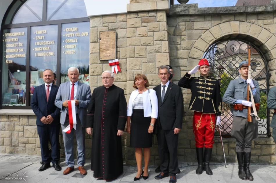 Historyczna tablica po latach wróciła na swoje miejsce - zdjęcie 16