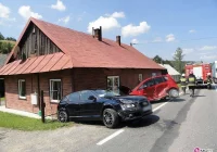 W Nowej Wsi zderzyły się dwa samochody - zdjęcie główne