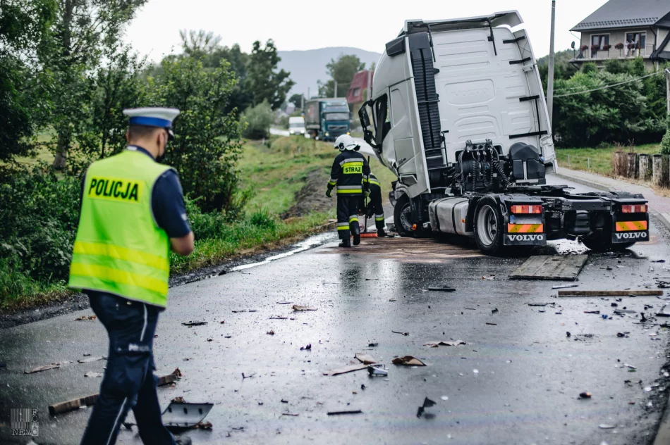 54-letni kierowca ciężarówki ukarany mandatem - zdjęcie 2