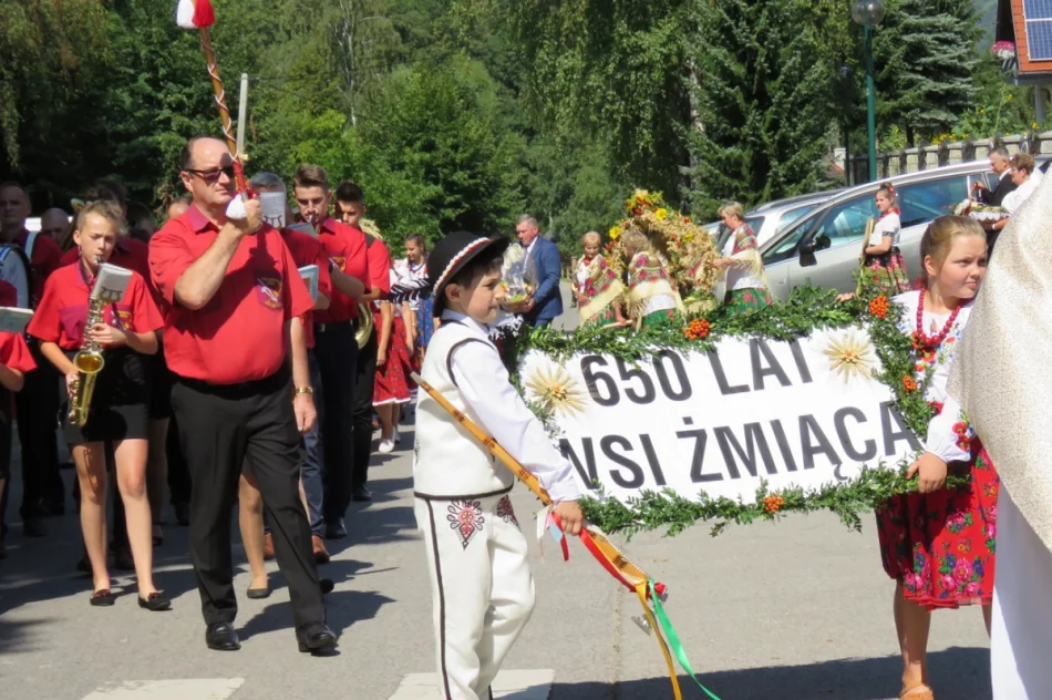 Gminne dożynki świętem miejscowości, obchodzącej 650-lecie - zdjęcie 6